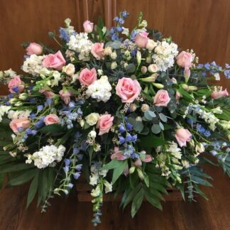 Lutz Grace Casket Spray