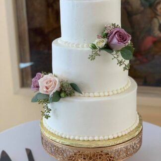 Simple Vintage Cake Flowers