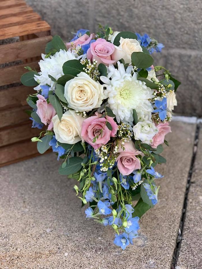 Pink & Blue Cascading Bouquet