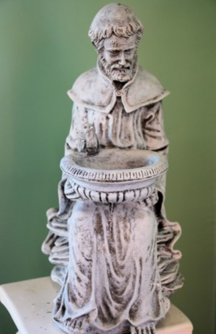 Lutz Garden Statue Sitting St. Francis