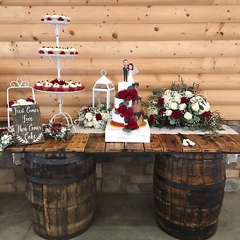 Red Heart Cake Setup