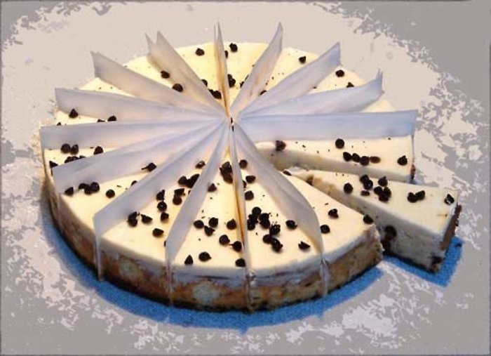 Gary\'s Cheesecake Chocolate Chip Deluxe