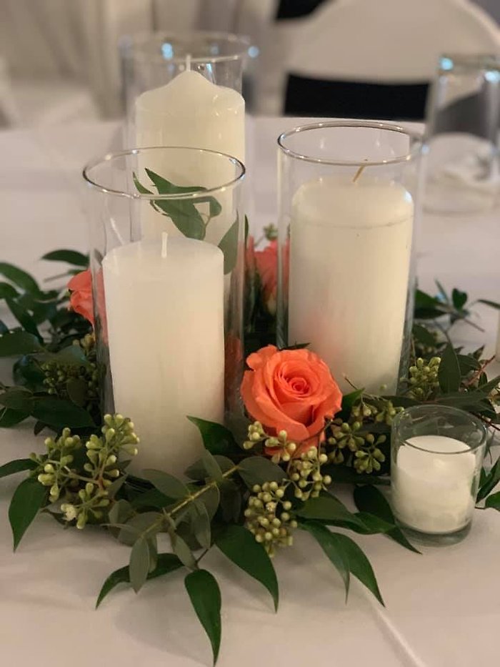 Greenery & coral roses