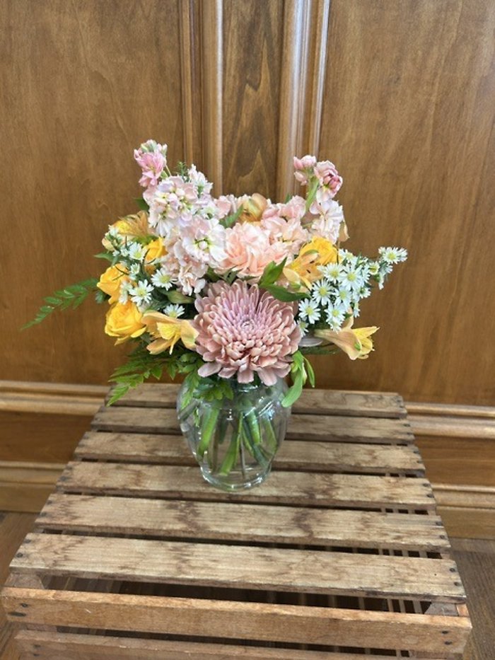 Limited Release! Designer\'s Choice: Summer Sunset Bouquet!