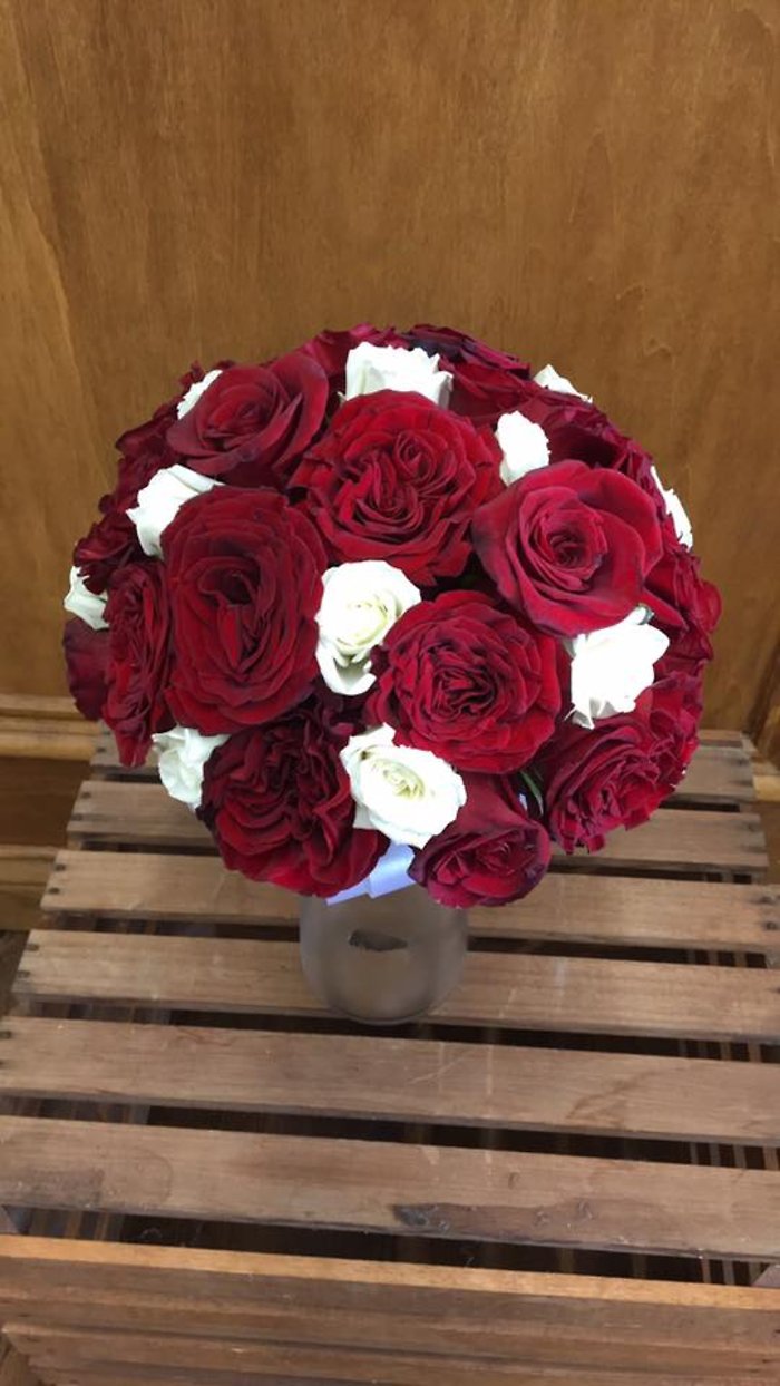 Red & White Bouquet