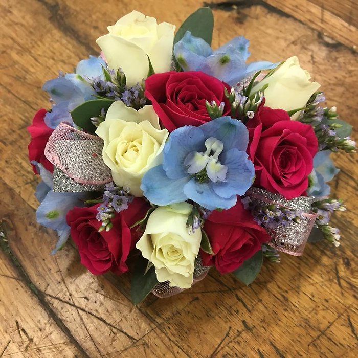 Rose Garden Corsage