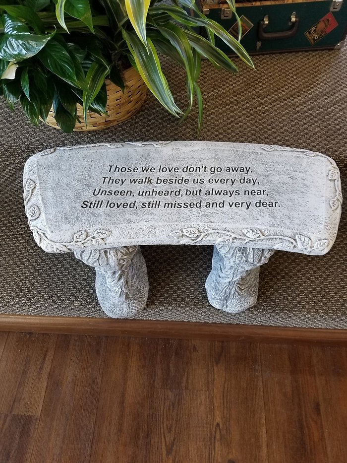 Lutz Garden Bench (Sentiment Varies)