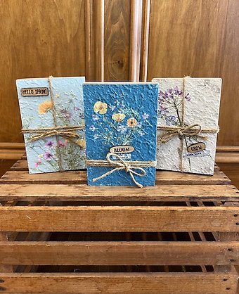 Decorative Spring Wooden Plaque