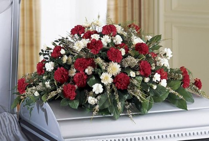 Lutz Sincerity Casket Spray