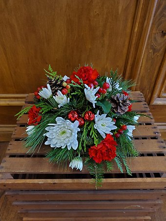 Round Table Centerpiece