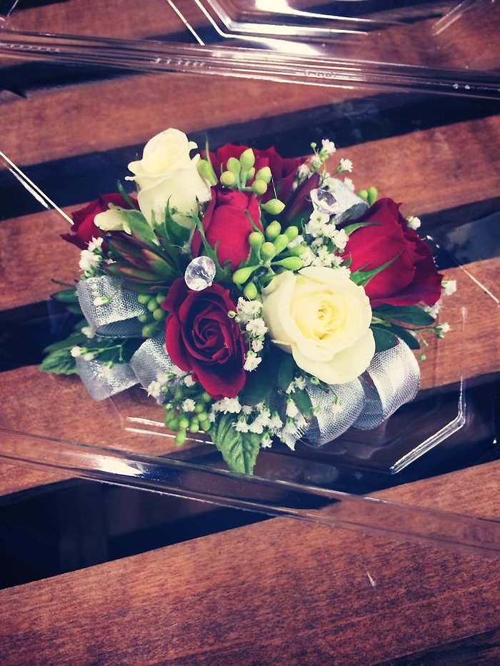 Red & white Touch of bling corsage