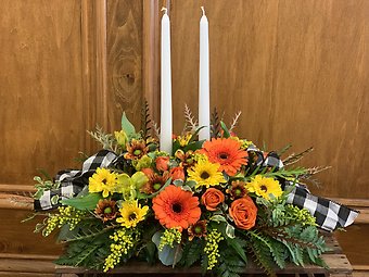 Strikingly Bold Centerpiece
