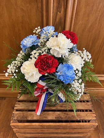 Lutz Patriotic Dozen Carnations